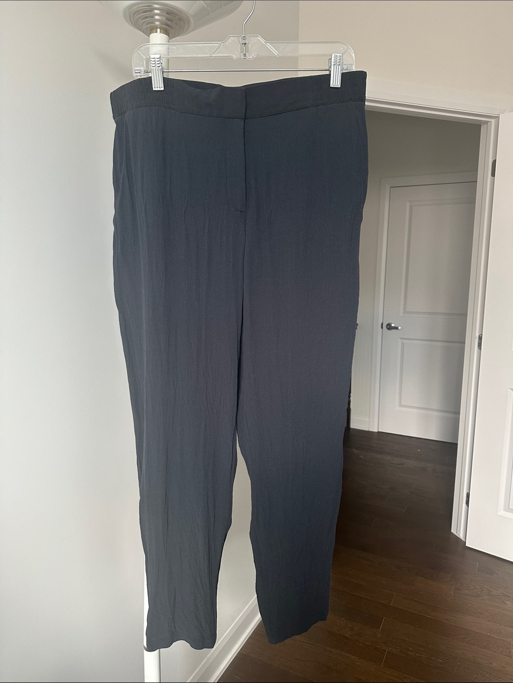 Hobbs London Classic Black Cropped Trousers